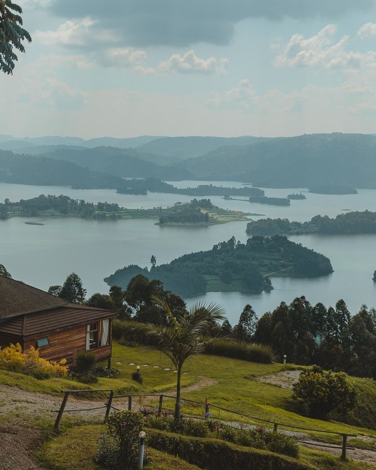 Experience peace and natural beauty of our lake Bunyonyi tour